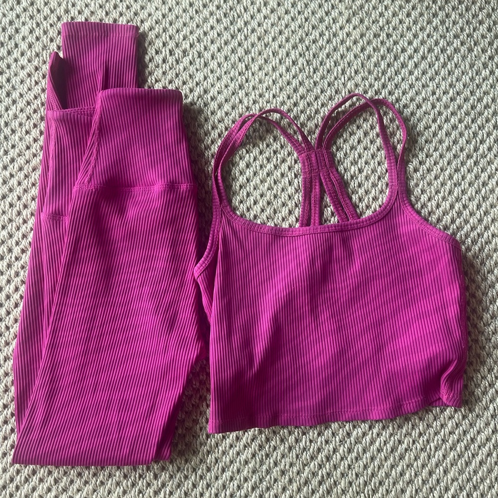 Carbon38 Workout Set